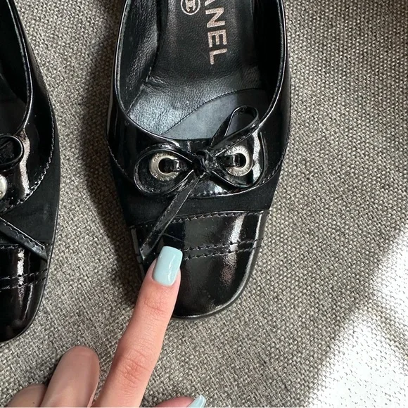 Vintage black Chanel bow mules - mail.srd.edu.jo
